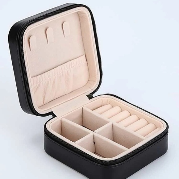 Zippered Jewelry Box Travel Storage Emerald Green, Dusty Pink, Black, Teal - Picture 10 of 16